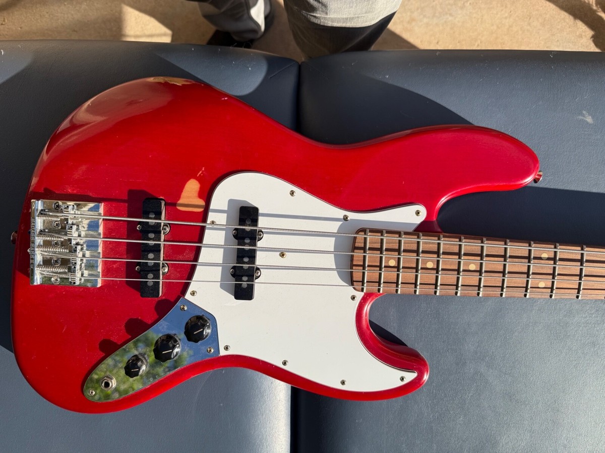 Fender USA Highway One Jazz Bass 2004年製 2004 Fender Highway One USA jazz bass with Fender 2021 Roadworn