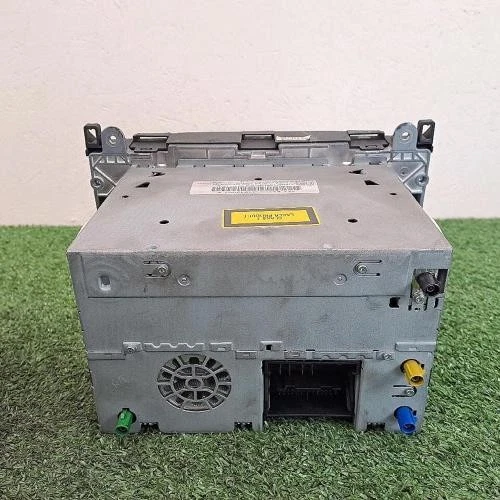 Autoradio d'origine MERCEDES CLASSE B (T245) 1 phase 1 B200 CDI 1698704889 - Photo 4/4