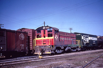 1960s Norfolk Southern Railway 663 & NYC Union Caprock DUPE Vintage Photo Slide