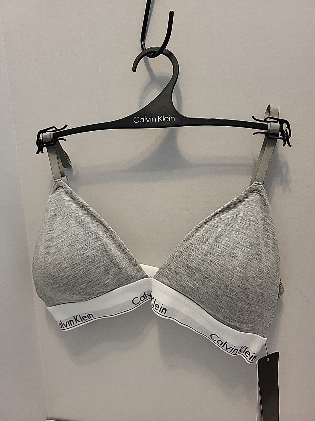 Calvin Klein Women's Grey Triangle Bralette Lightly Lined Size Large NWT