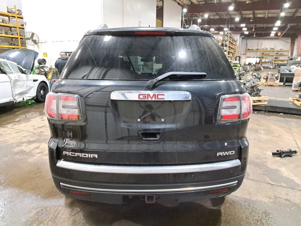 Brake Master Cylinder 2015 Acadia Sku#4307419 Foto 4 de 4