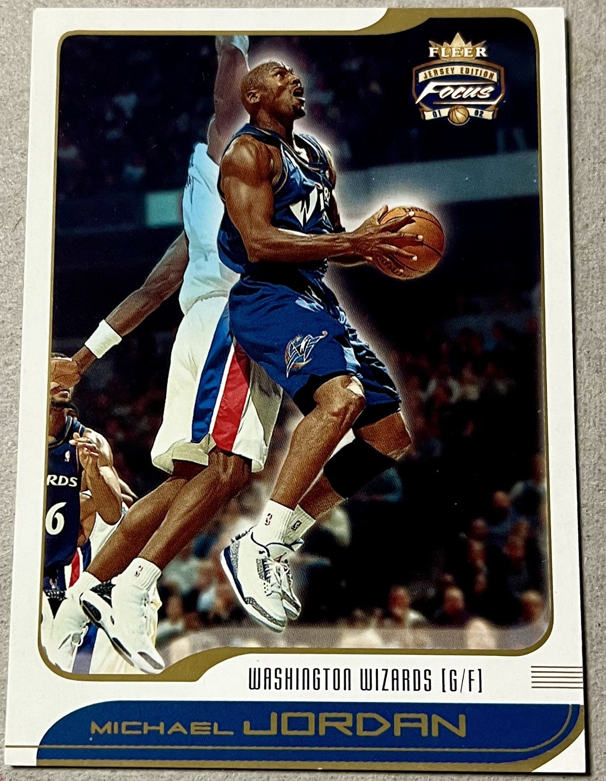 Michael Jordan 2001-02 Fleer Focus Card #95