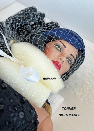 Tonner Nightmares 16"Fashion Doll LE 100 NRFB '08 Convention Tyler Body Angelina - Picture 2 of 9