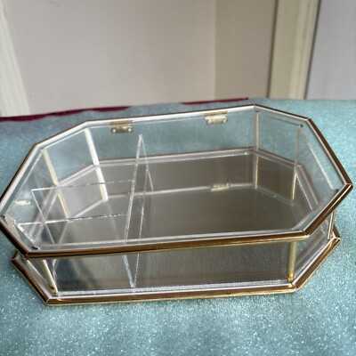 UNIQUE OCTAGON CLEAR TRINKET  STORAGE BOX~MIRROR BOTTOM~3 DIVIDED SECTION~10x2x7