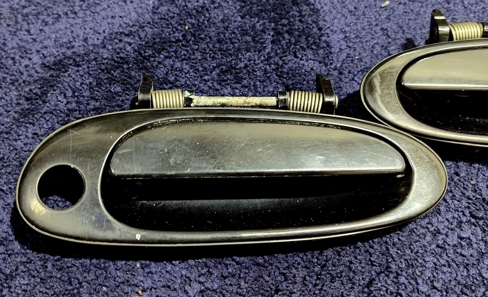 Manijas de puerta Soarer OEM para Toyota Lexus SC300 SC400 Foto 2 de 4