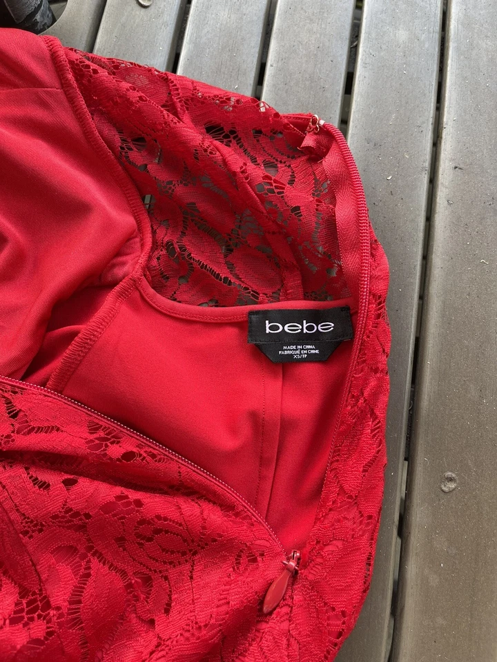 Vestido de encaje rojo Bebe talla XS Foto 3 de 3
