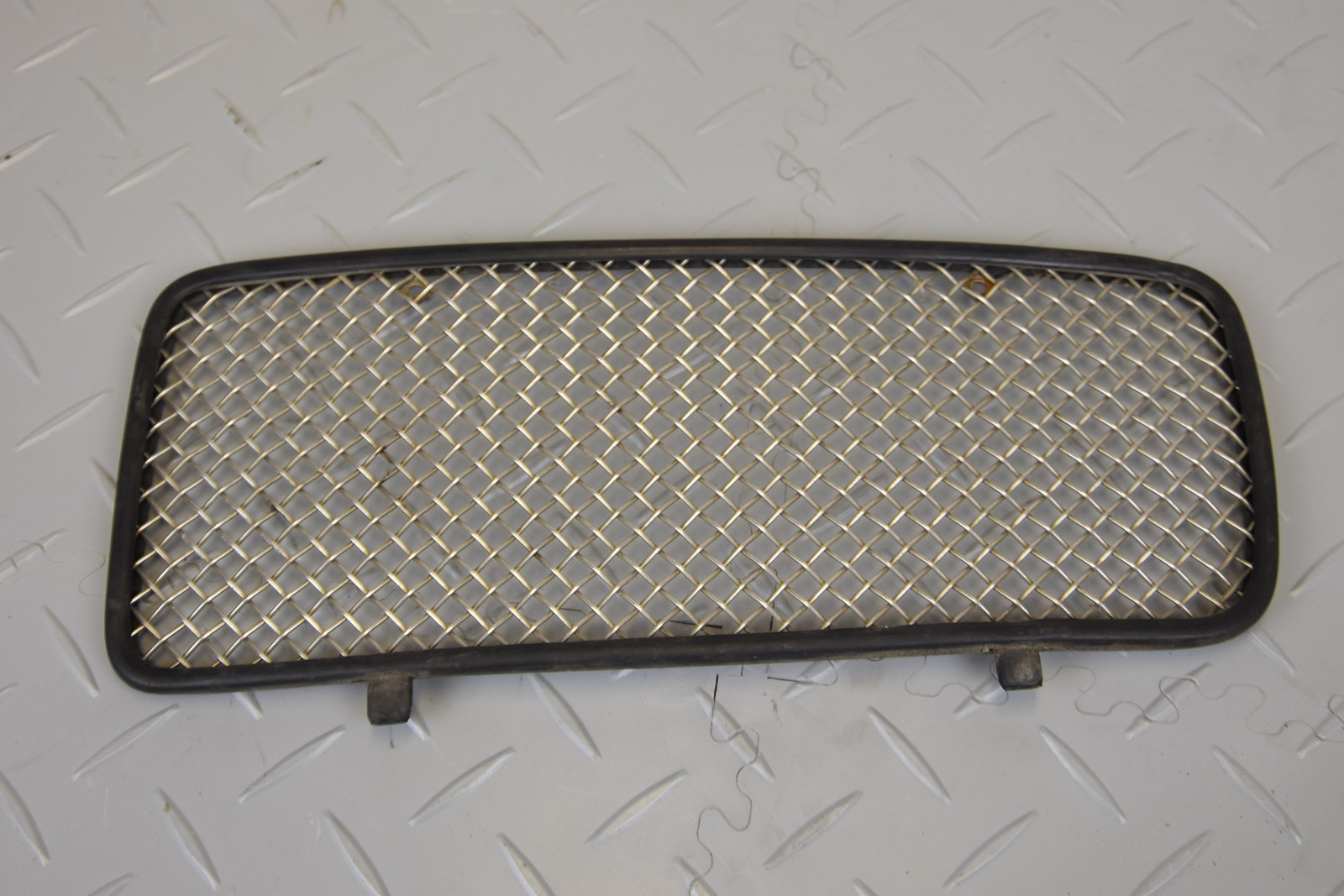 JAGUAR X300 XJ6 LEFT RIGHT PAIR MESH GRILLE XJR SUPERCHARGED HNA5503EA