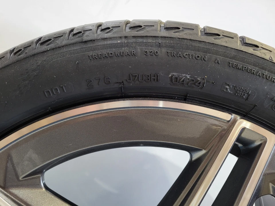 AMG 5-Doppelspeichen 18 Zoll 7,5J x 18 ET 49 Bridgestone Turanza T005 225 45 R18 - Bild 3 von 4