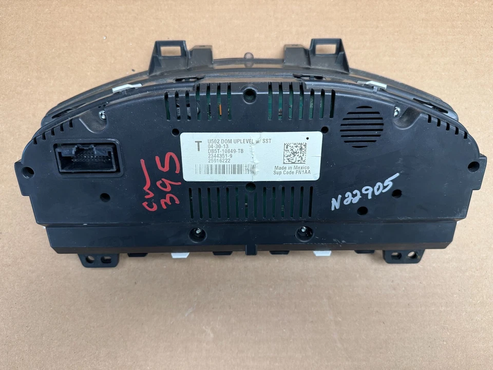 Cuadro de instrumentos velocímetro indicadores de panel Ford Explorer 2013 110.275 millas Foto 2 de 2