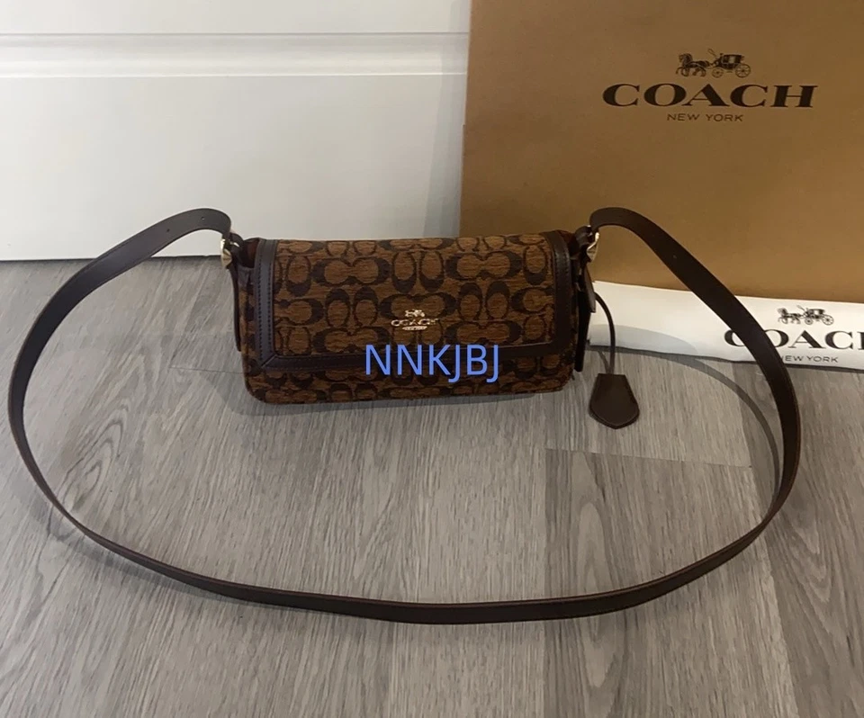 Bolso de Hombro Etta Pequeño con Solapa CCV63 Color Trufa (Marrón) Foto 3 de 4