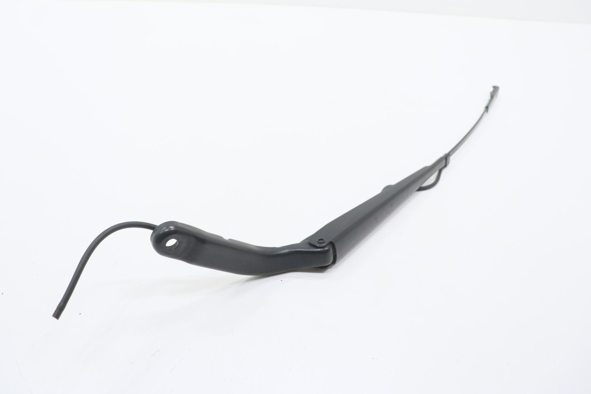 2019-2024 MERCEDES SPRINTER 2500 FRONT LEFT WINDSHIELD WIPER ARM 