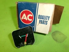 NOS GM AC Temperature Gauge 64-66 C 10 20 30 Pickup Truck