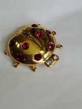 Avon Ladybug Lapel Pin Gold Colored With 8 Fa...