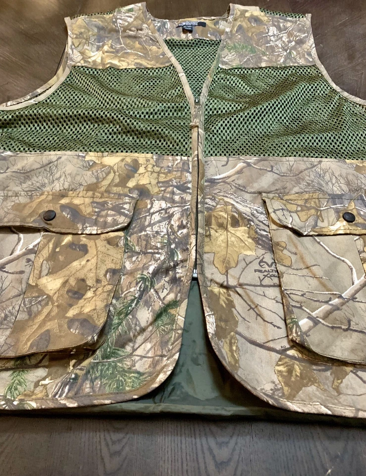 Guide Series Gander Mountain Hunting Vest Size XL/2XL Camo Black Pockets Cargo - Image 2 of 4
