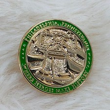 Philadelphia Pennsylvania Liberty Bell Souvenir Enamel Pin Heroes Make History