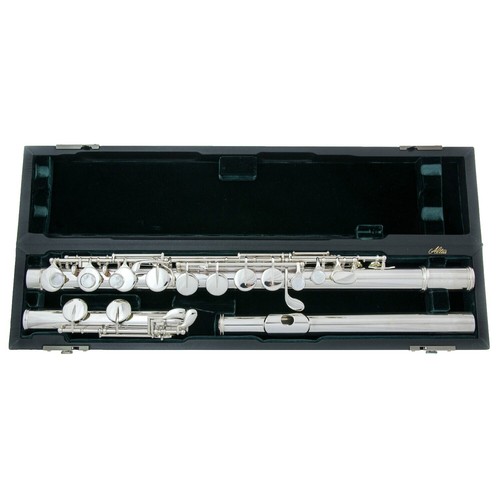 Yamaha Yfl-43 Silver closed-Hole flute - offset G, split E & C