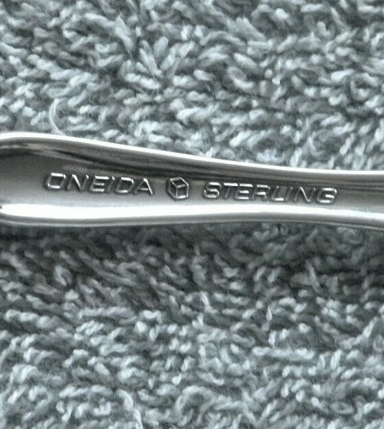 Cubiertos MICHELANGELO - ONEIDA Heirloom PLATA ESTERLINA - SIN USAR - tu elección Foto 4 de 4