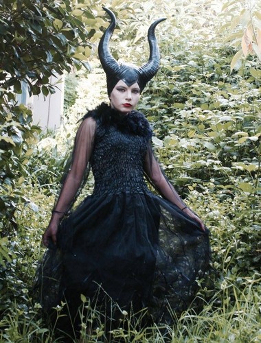 Deluxe Halloween Maleficent Black Horns ~ Headdress ~ Costume ~ CosPlay Costume - Picture 9 of 11