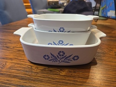 Corning Ware 2x P-43-B Small Casserole 22 oz Blue & 1 A-1-B 1 Qt Cornflower 