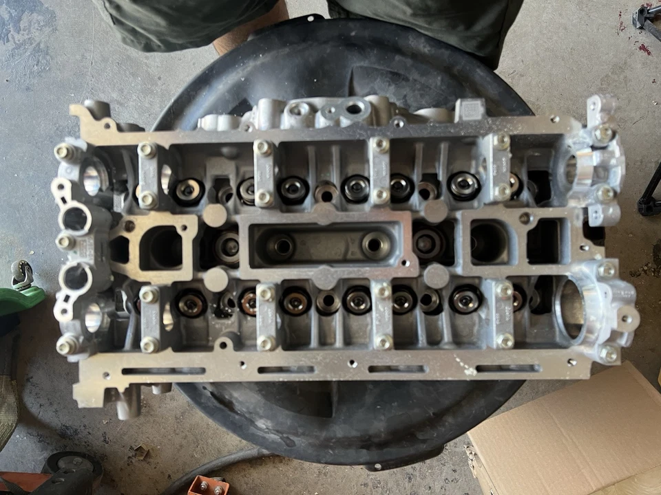 Ford Edge Explorer Head 2015-2024 2,0 litros Foto 4 de 4