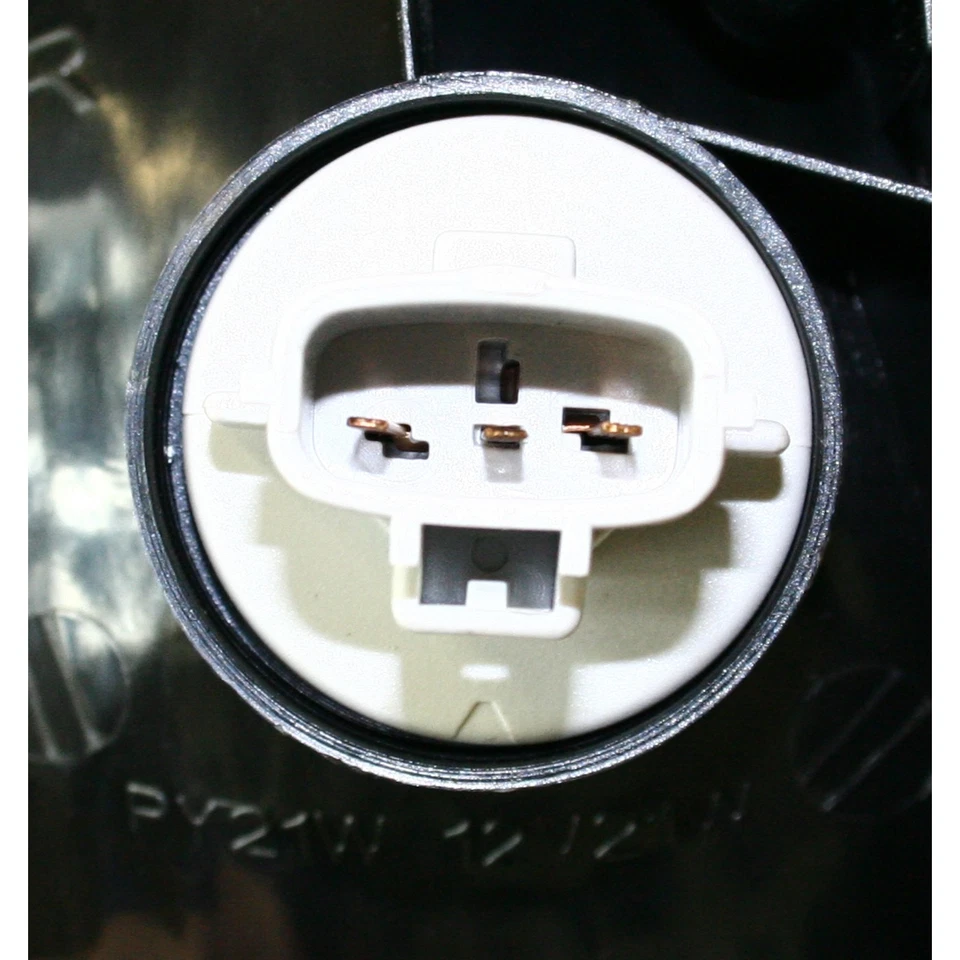 Headlight Kit For 2000-2002 Honda Passport Passenger Side - Image 4 of 4