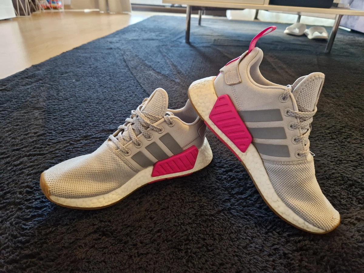 adidas gazelle silver green womens Adidas NMD R1 Pink Glitch – bei HYPENEEDZ kaufen main image 0