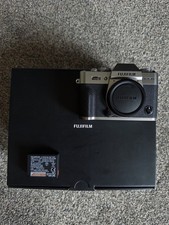 Fujifilm X-T30 26.1MP Camera Body Silver/Black - 360 Shutter count (?)