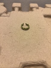 A Green Zigzag Clay Ring