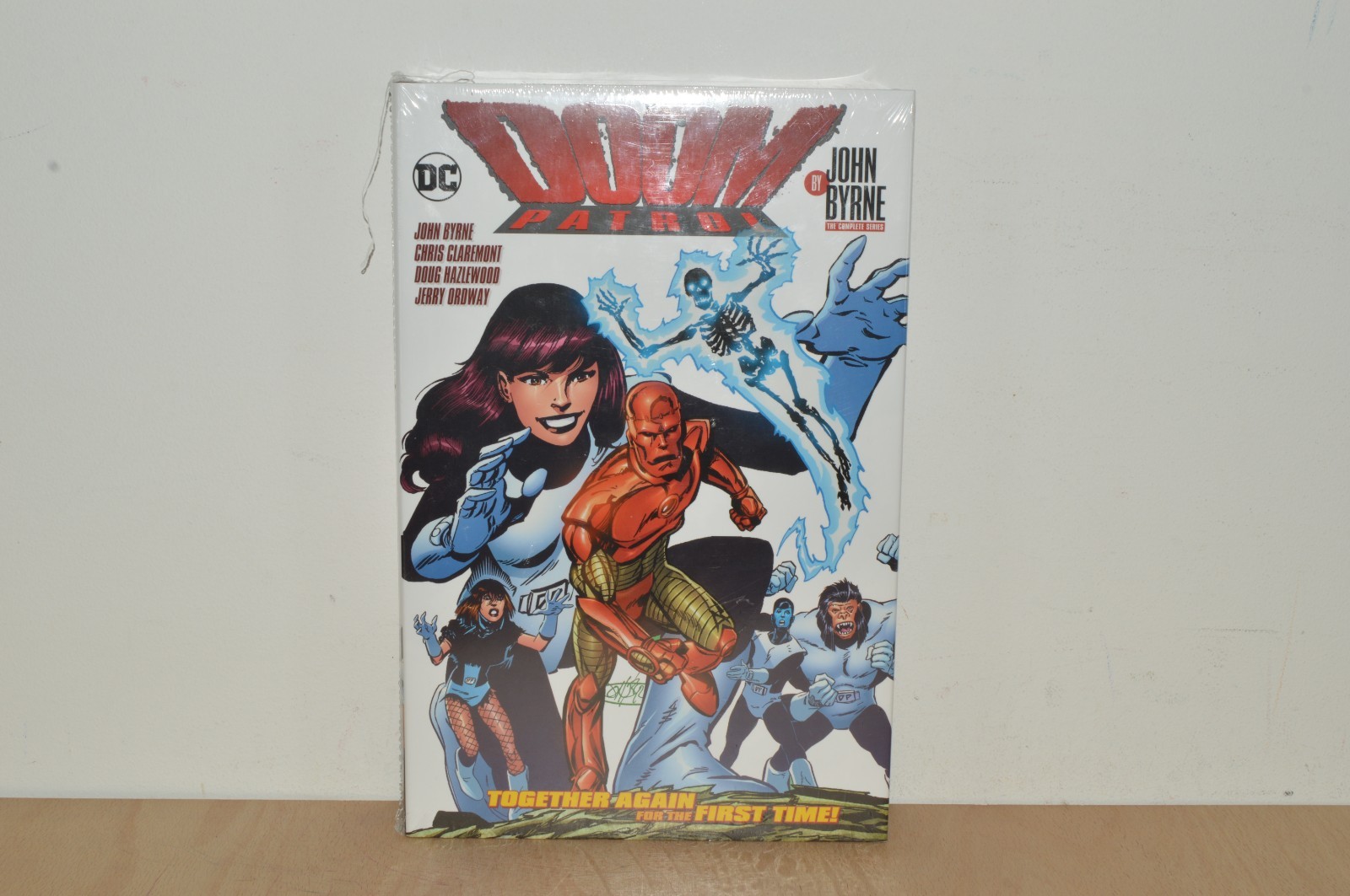 Doom Patrol by John Byrne The Complete Series - DC Comics (#V2) New & Sealed