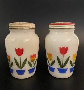 Fireking Tulip Salt and Pepper Shakers | eBay