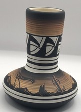 Vase Dineh Navajo Native American Originals INDIAN ETCHED POTTERY HANDMADE