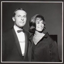Mary Tyler Moore & Grant Tinker TV GUIDE AWARDS candid ORIG GLOBE PHOTO actress