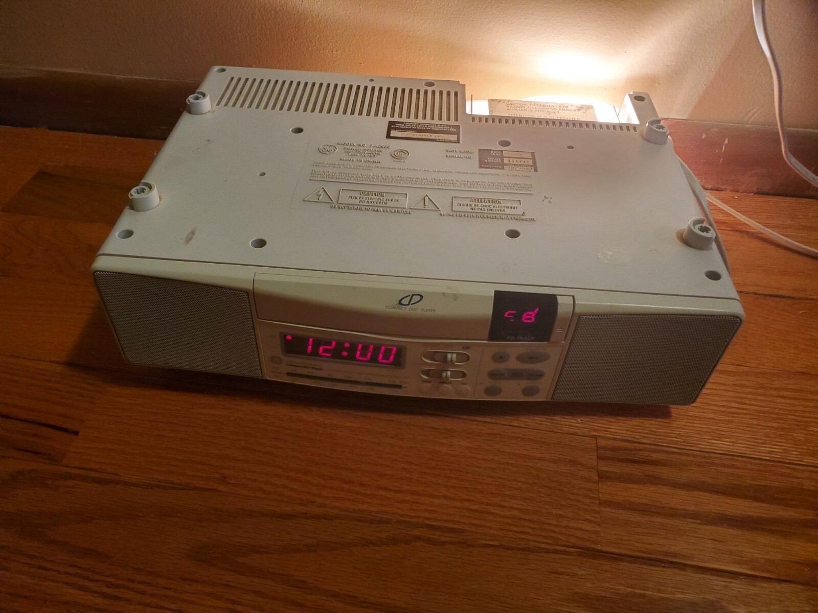 GE Spacemaker Kitchen Under 74290 AM FM Radio CD Player w Light tested eBay