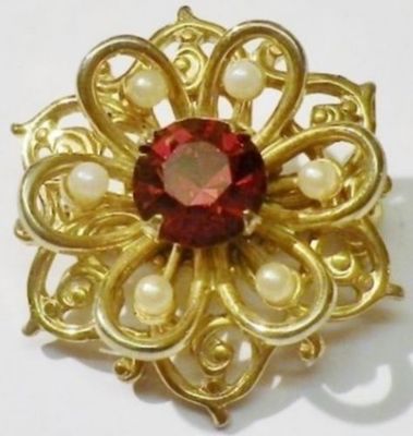 Broche Vintage Or Gravé Relief Et Perles Blanches - Bijou Femme élégant - État Parfait