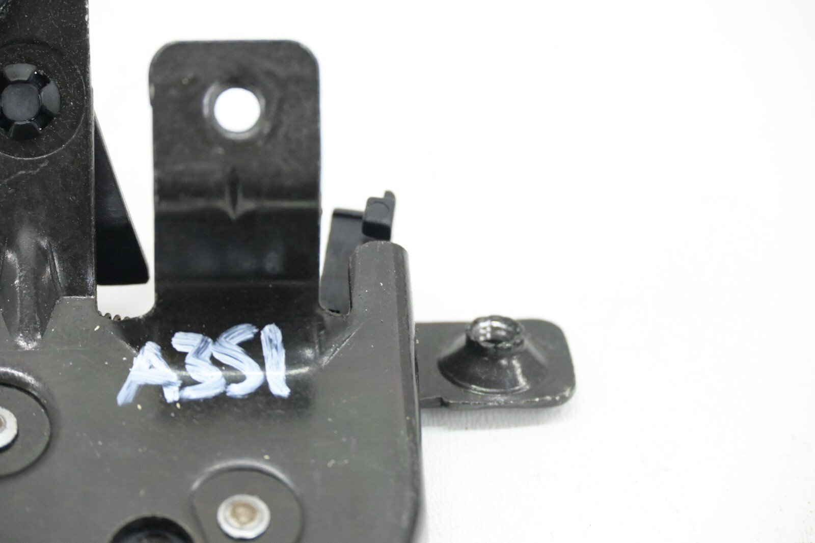 BMW E36 Convertible Trunk Lid Latch 8173721 for sale online | eBay
