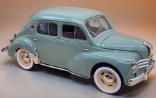 Solido Renault 4CV 1:17 Prestige Series 1997 Large Scale Diecast