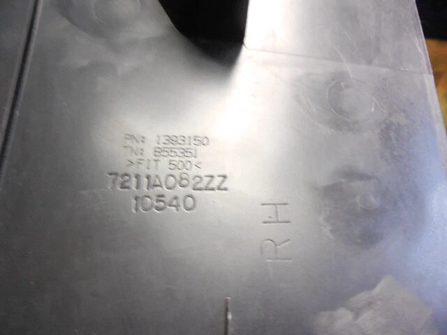 Guarnição de pilar inferior B do passageiro direito compatível com Mitsubishi Galant 2007 - 2012 - Imagem 4 de 4