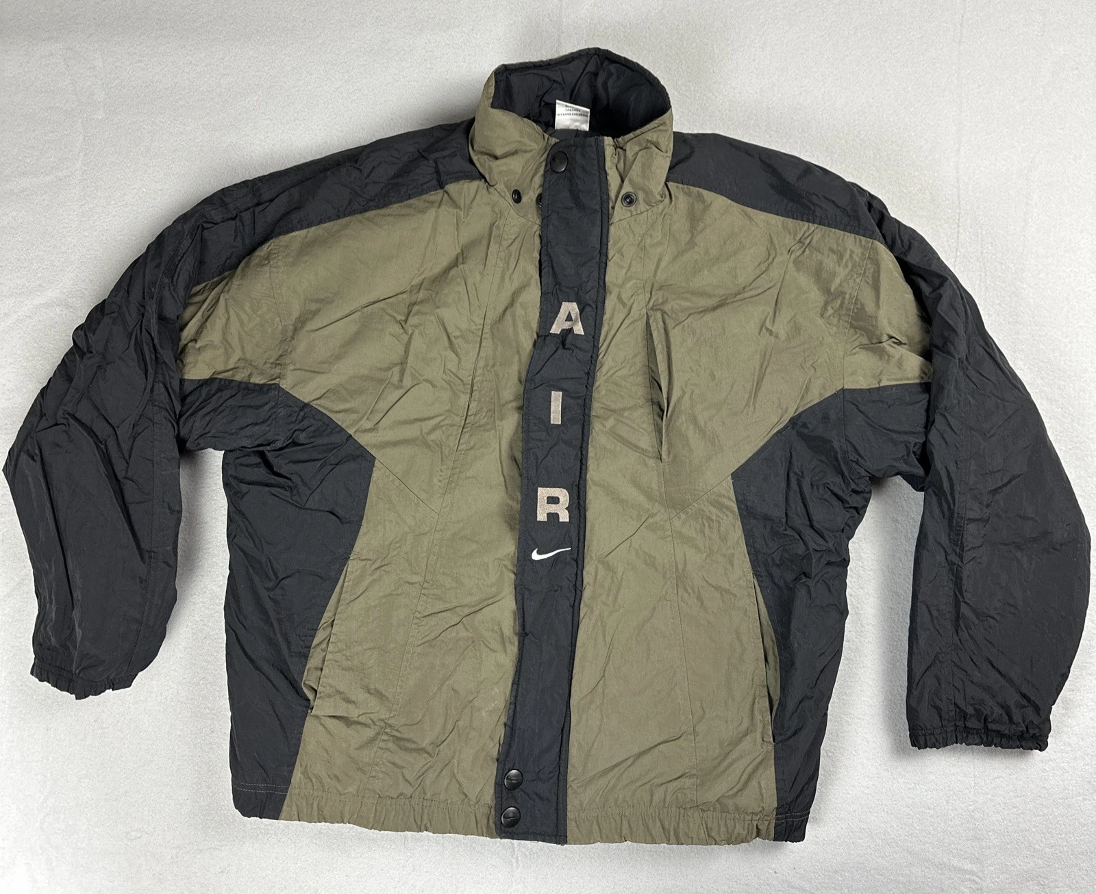 Nike Air Mens Jacket Size M Full Zip Insulated Winter Coat
