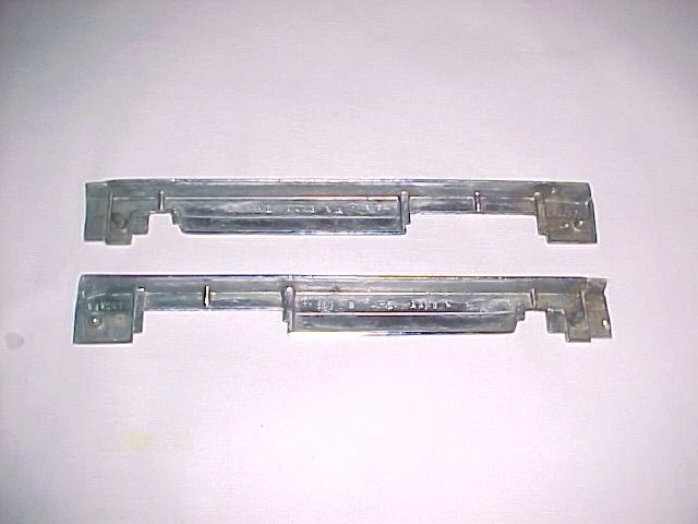 Chrysler 1966 New Yorker 300 Newport Door Handle belt trim 2520834 2520835 - Изображение 2 из 4