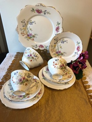 Royal Stafford Fine Bone China 'Bideford' Floral & Gold 'Tee for Two 9-teiliges Set