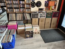 8 LPs - VINYL RECORD COLLECTION LOT : 50 OFF STORE PRICE : MANY GENRES - REQUES