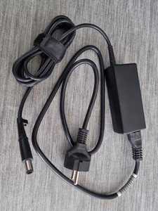 Original HP 65W 19,5V 3,33A AC Adapter Laptop Netzteil mit Stromkabel
