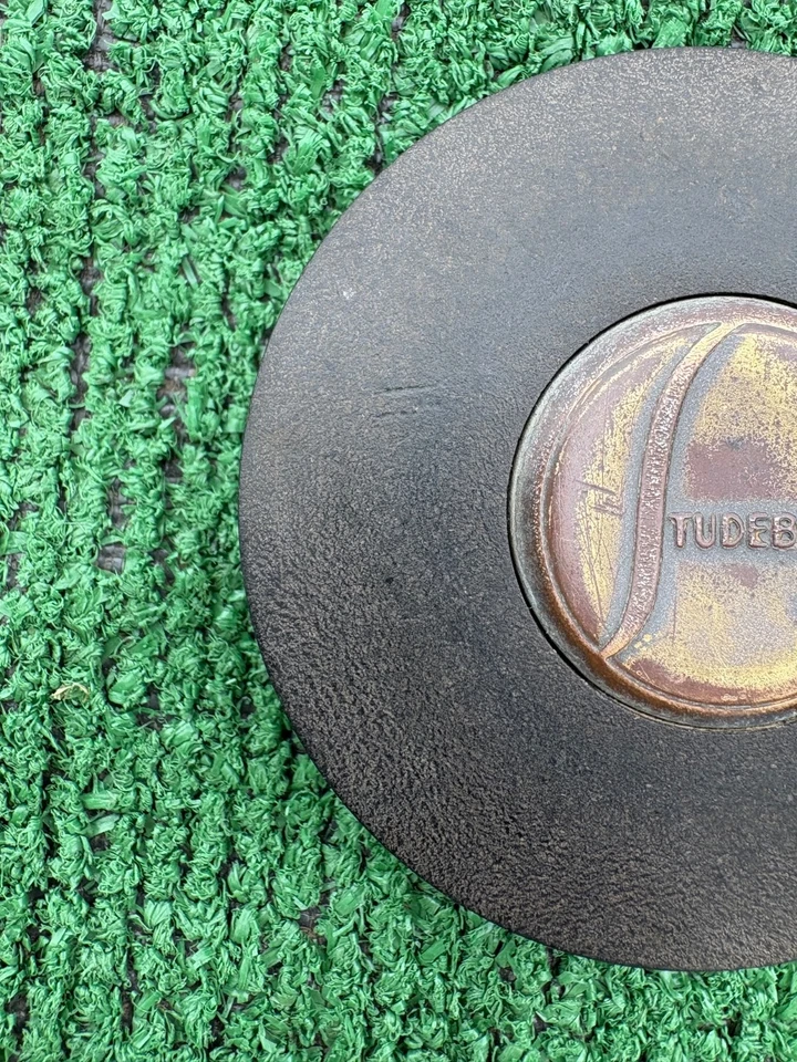 1938 ? Studebaker horn button Foto 3 de 4