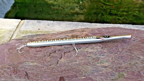 Hunt House Slim Pencil Lure 225mm 27g Top water walking Saltwater Garfish Lure - Picture 16 of 24