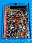 Michael Jordan Card - DUNK CONTEST - GOLD FOIL - SP AUTHENTC INSERT - BULLS #23