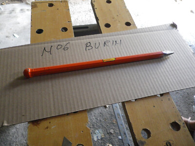 Burin Plat Bleu 40 Cm – Un Bon Outil D'occasion Pour Le Bricolage Costaud