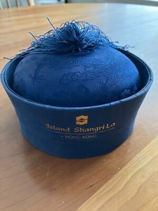 Island Shangri-La Hong Kong box and room key, circa 2010