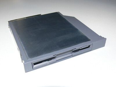 Toshiba Tecra 8000 8100 8200 3,5'' Floppy Disk Disc Drive Laufwerk Neu