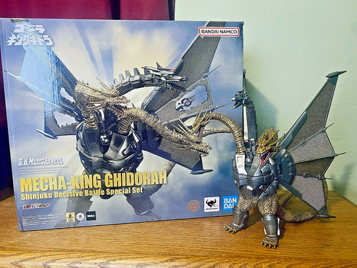 U.S. SELLER Sh Monsterarts Mecha King Ghidorah Shinjuku Decisive Battle Version