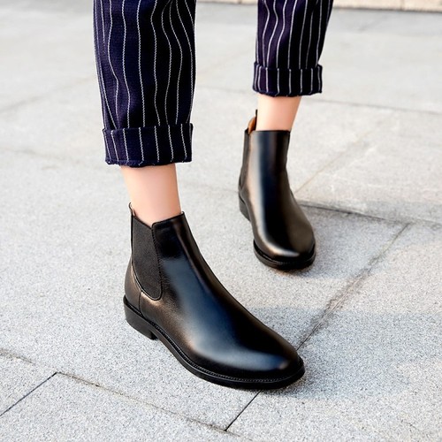 leather ankle flat boots